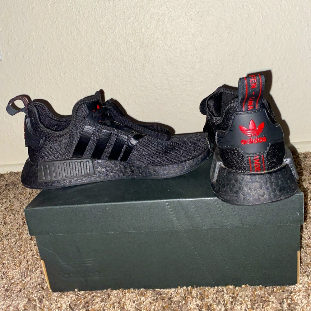 Adidas NMD_R1 (womens)